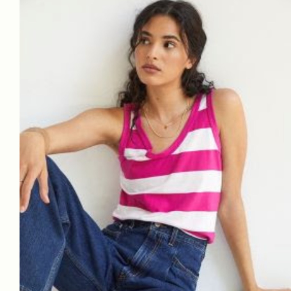 Women’s Anthropologie scoop-neck layering tank pink and white striped